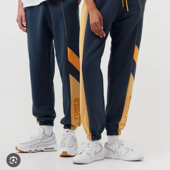 7 days active navy blue & orange 🍊 sweat pants - Picture 2 of 7